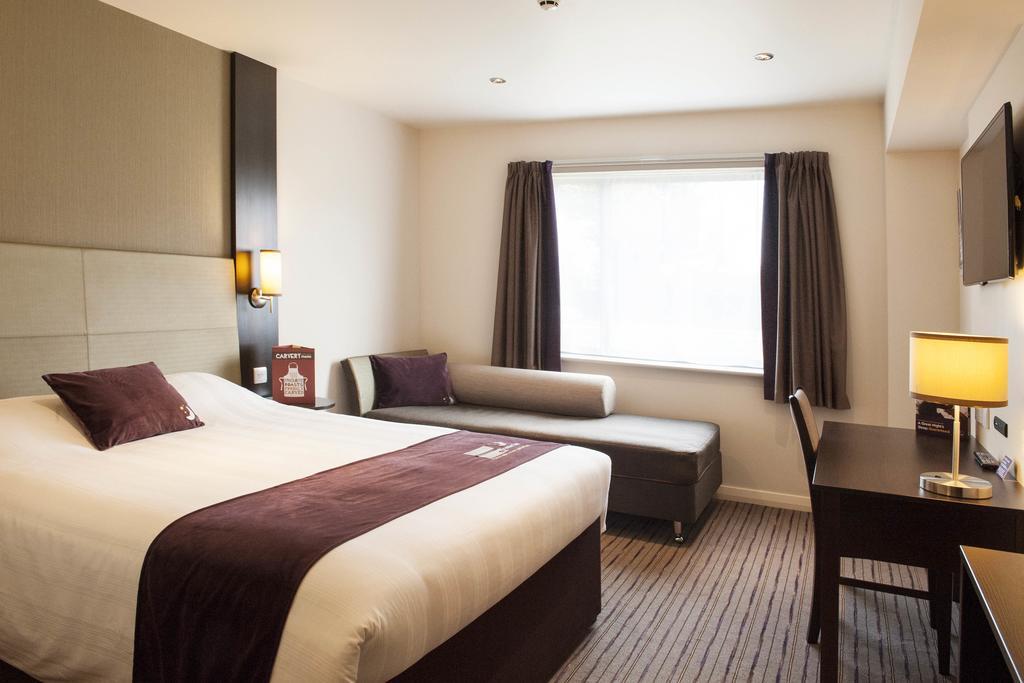 Premier Inn London City - Aldgate Bilik gambar